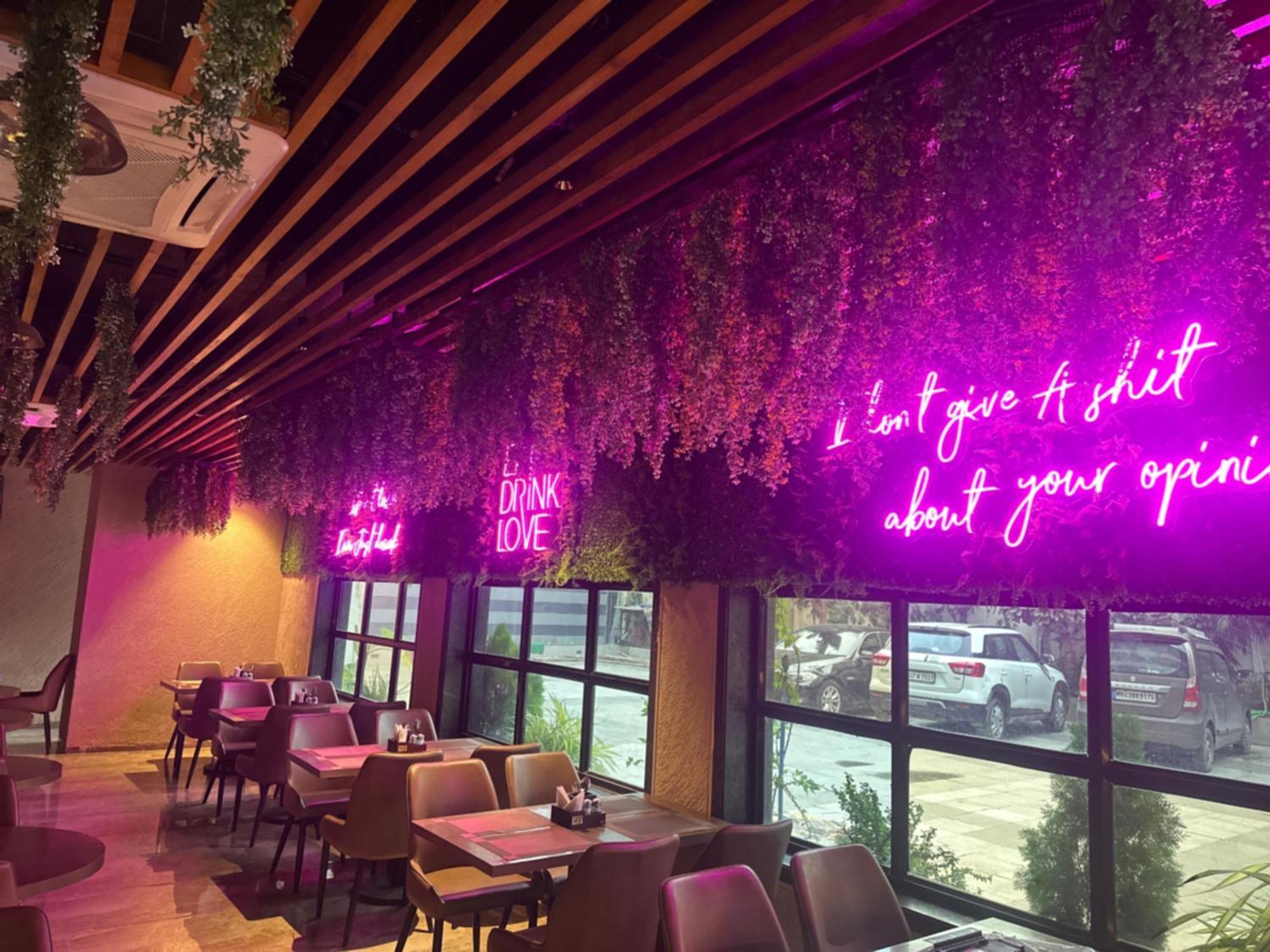 Hotel Merakee - Near Dahisar Mira Road Mumbai ภายนอก รูปภาพ