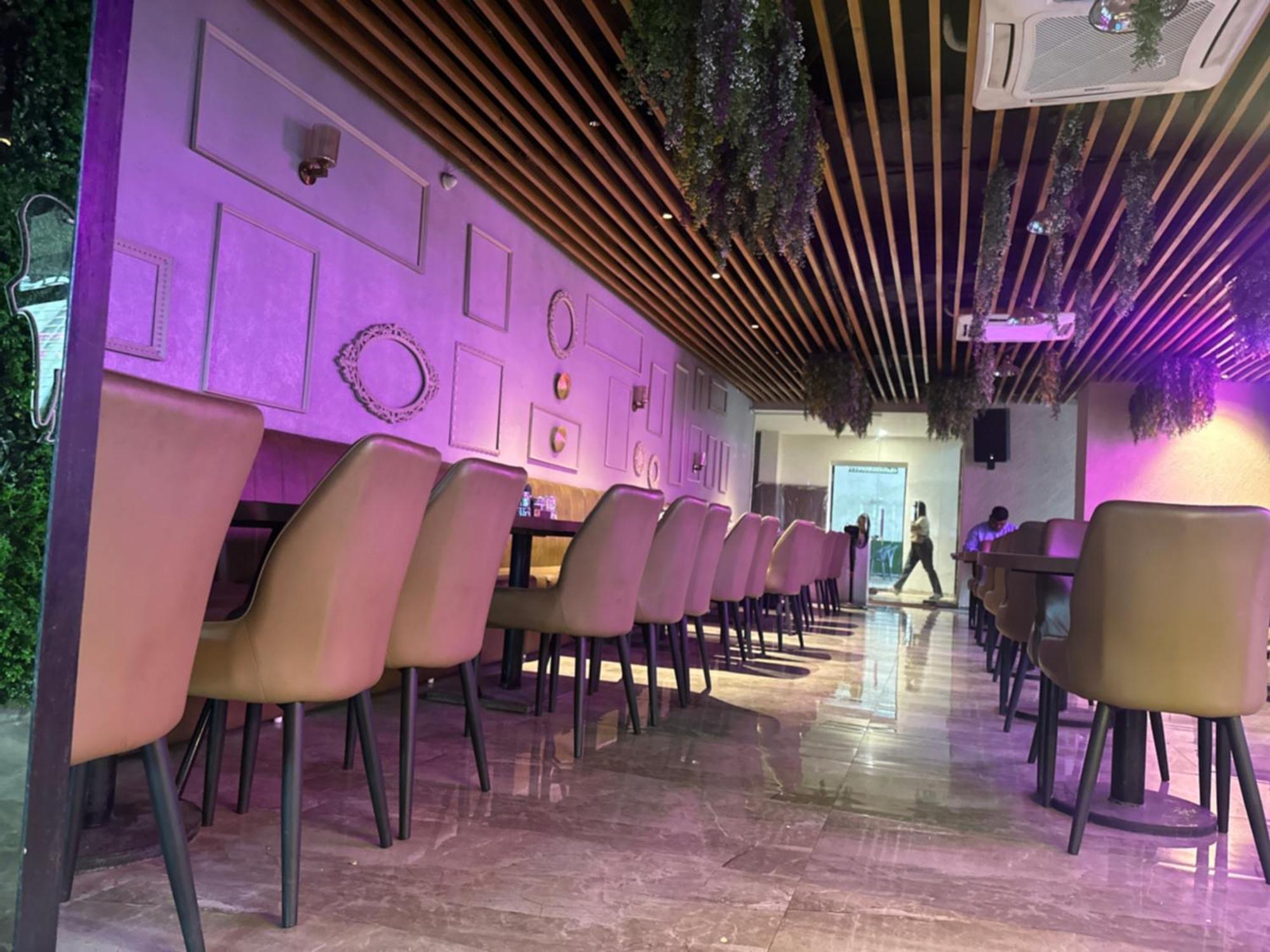 Hotel Merakee - Near Dahisar Mira Road Mumbai ภายนอก รูปภาพ